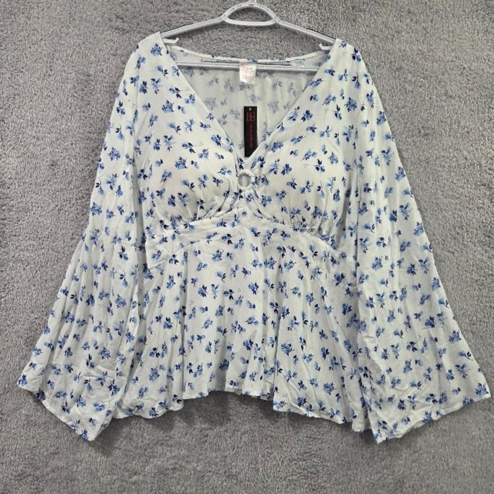 No Boundaries Women's Ring Front Top 4X Blue Floral Bell Sleeve Boho Peplum NWT